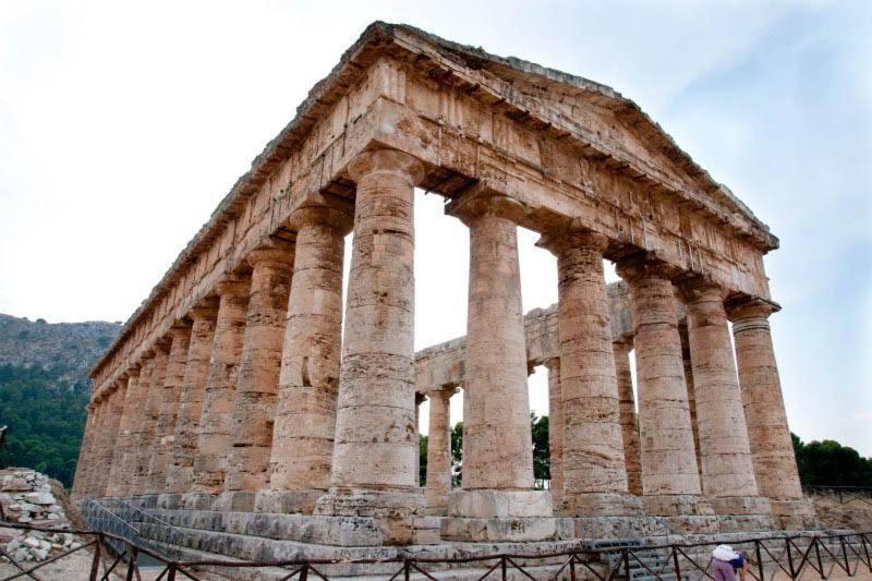 カラタフィーミLa Domus Di Segestaアパートメント エクステリア 写真